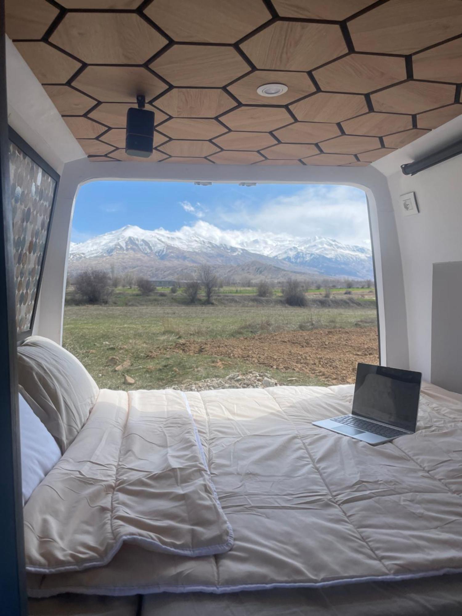 Alvanture Premium Camper * Tirana